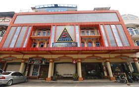 Reddoorz Plus Near Dc Mall Batam